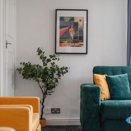 Luxurious 1-Bedroom Penthouse On Oxford Street 11G London Exterior photo