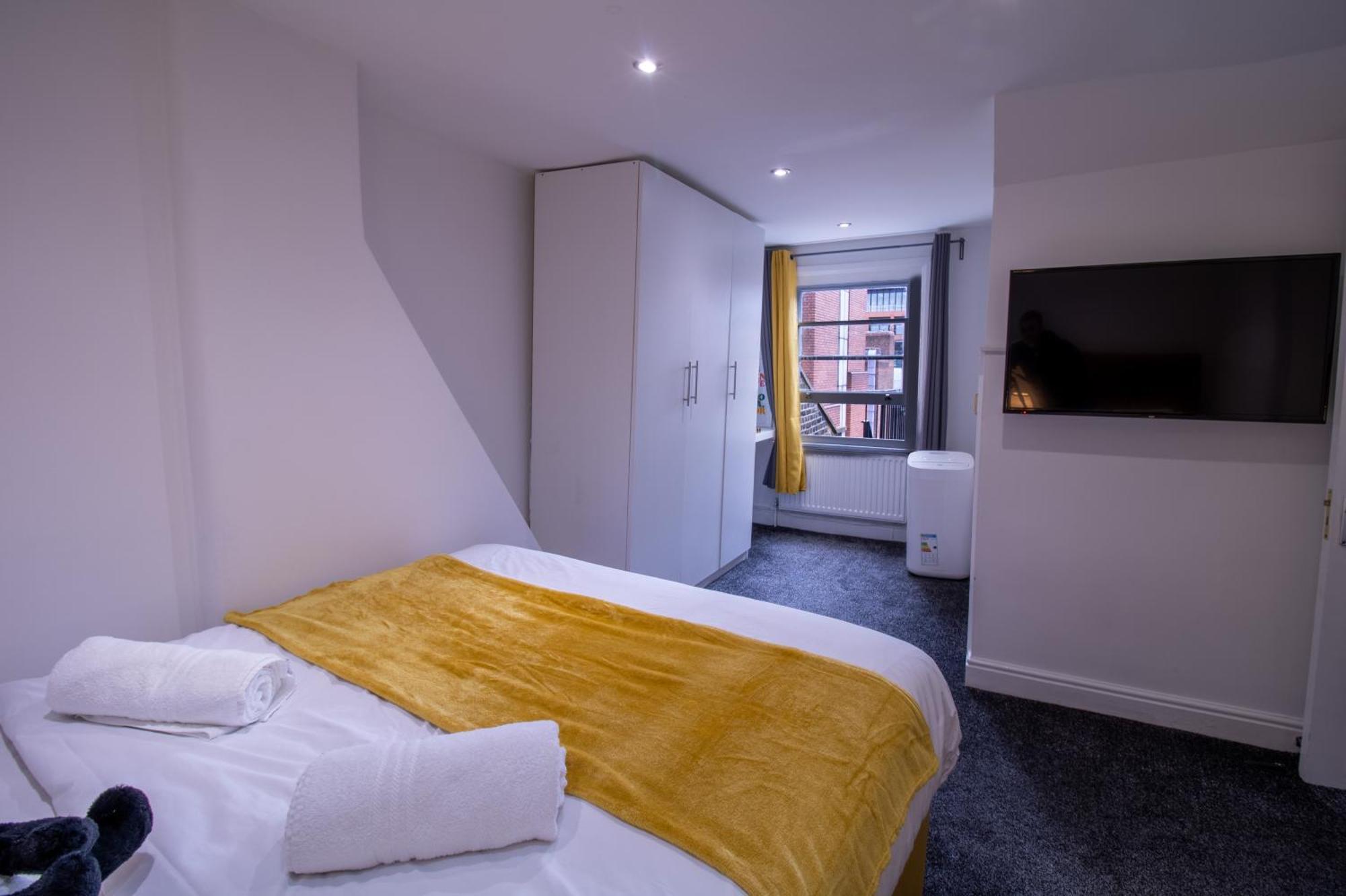 Luxurious 1-Bedroom Penthouse On Oxford Street 11G London Exterior photo