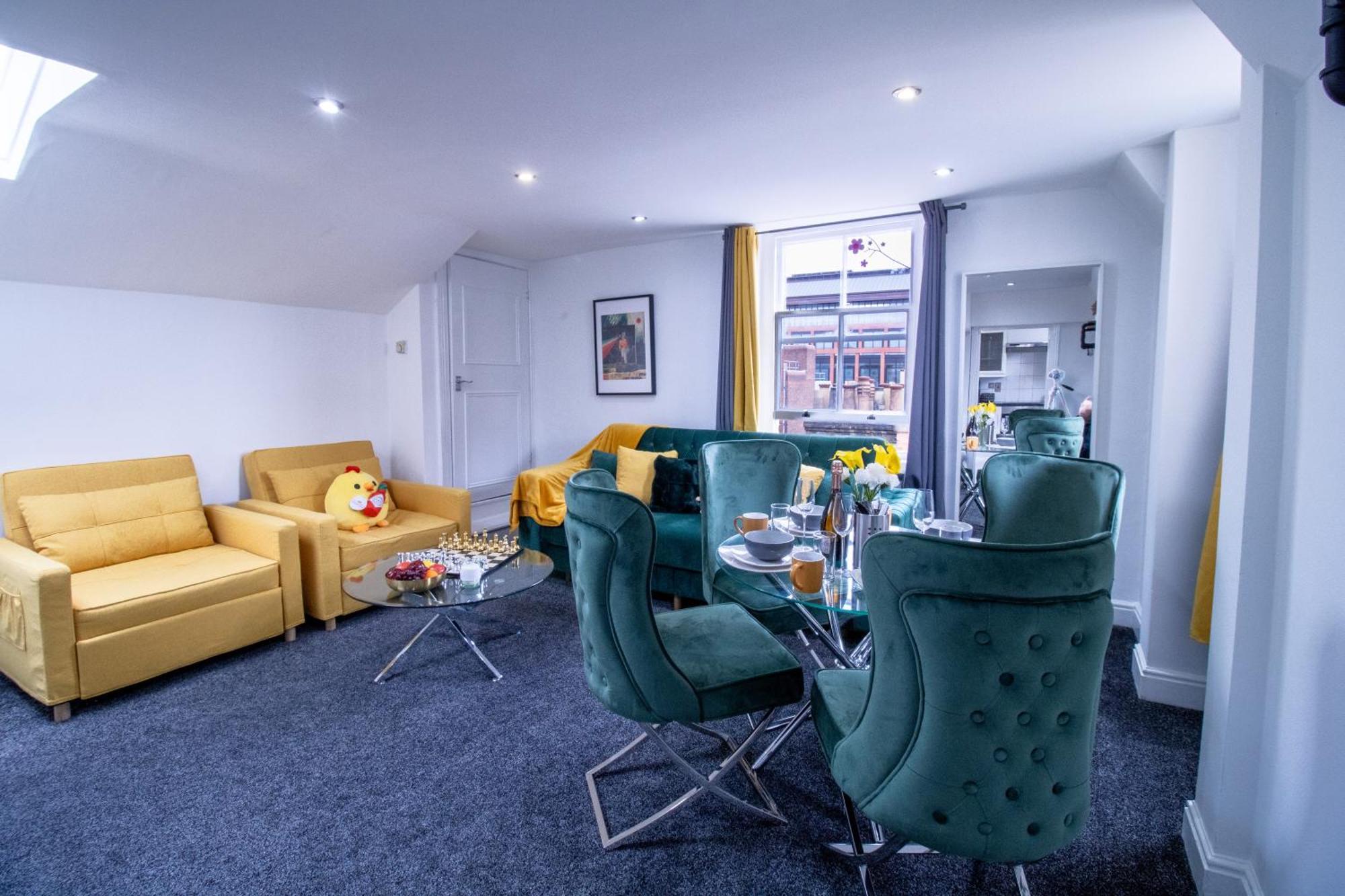 Luxurious 1-Bedroom Penthouse On Oxford Street 11G London Exterior photo